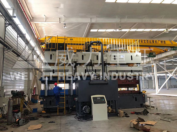 汽車(chē)縱梁成型液壓機(jī)